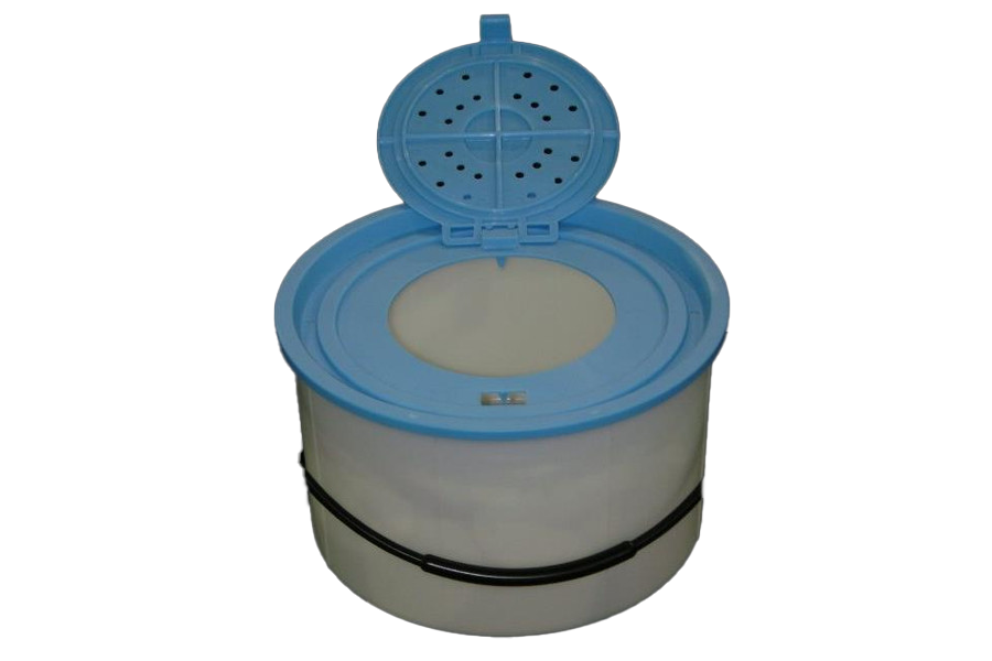 Challenge Plastics 6-Quart Minnow Bucket With Lid