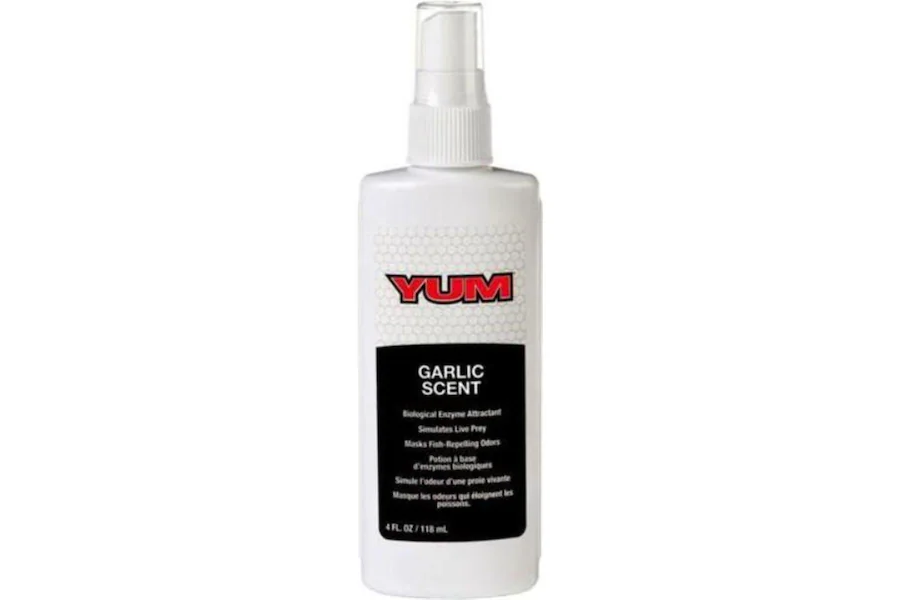 Yum 4 oz F2 Garlic Spray Attractant